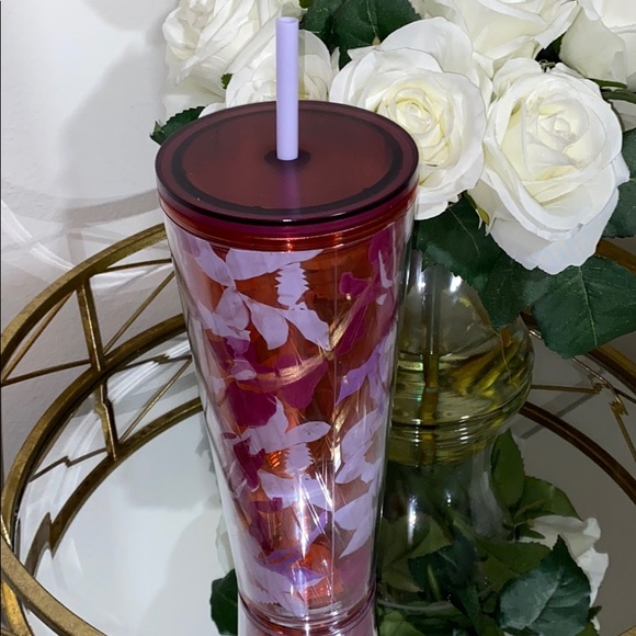 Starbucks Spring 2021 Pink Floral Twist Tumbler ๐ธ - Picture 2 of 7